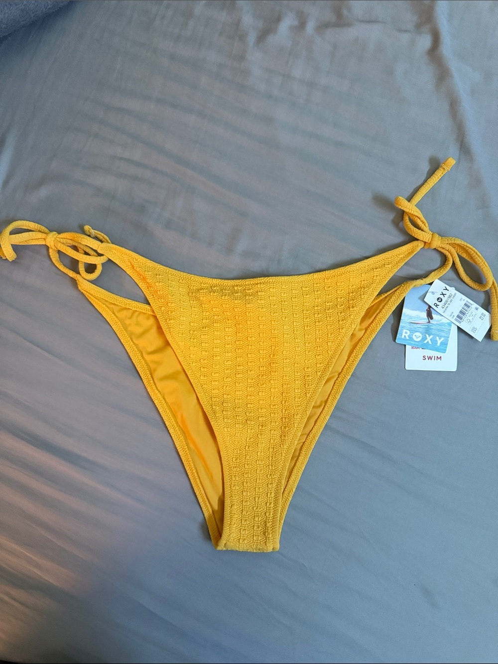 Roxy Medium Haliewa Women's Yellow Textured Tie-Side Bikini Bottoms NWT